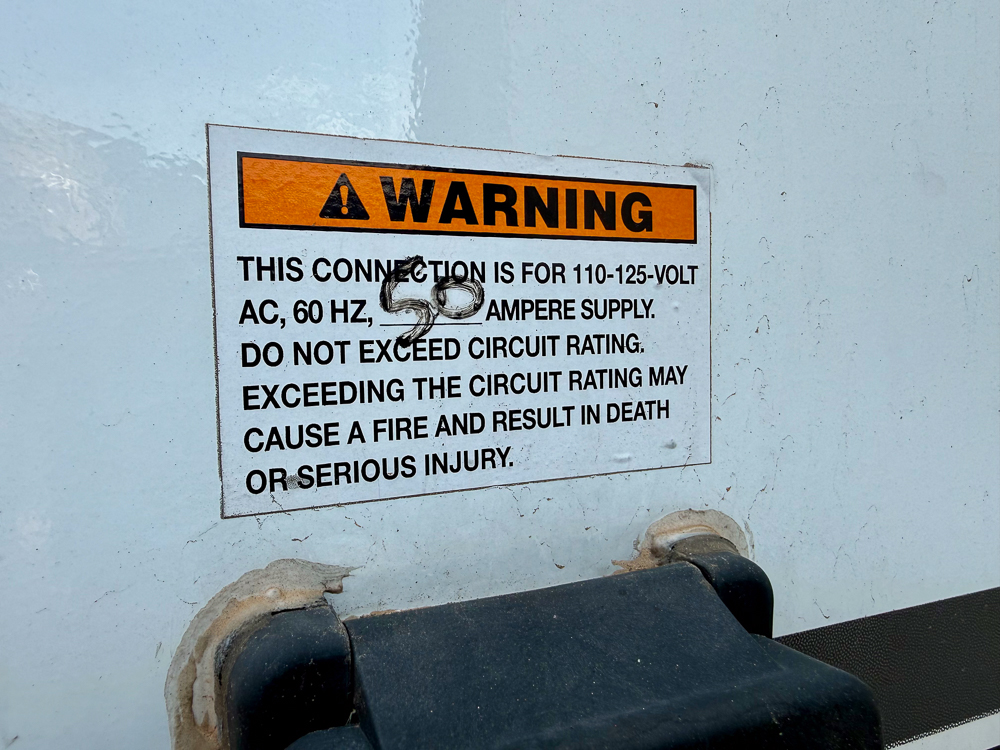 2022 CRUISER RV MPG ULTRA LITE TOY HAULER 2700 - Image 11