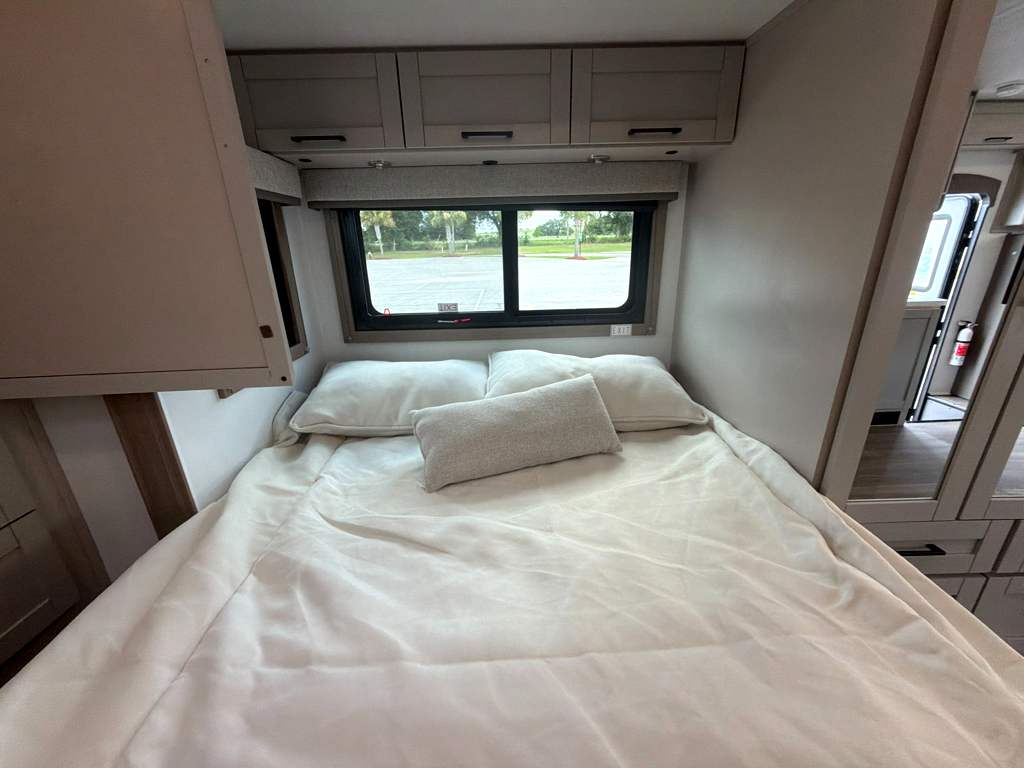 2027 JAYCO REDHAWK 24B - Image 32