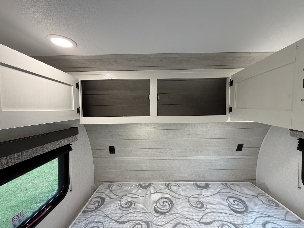 2026 VENTURE RV SIENNA 140VFD - Image 15