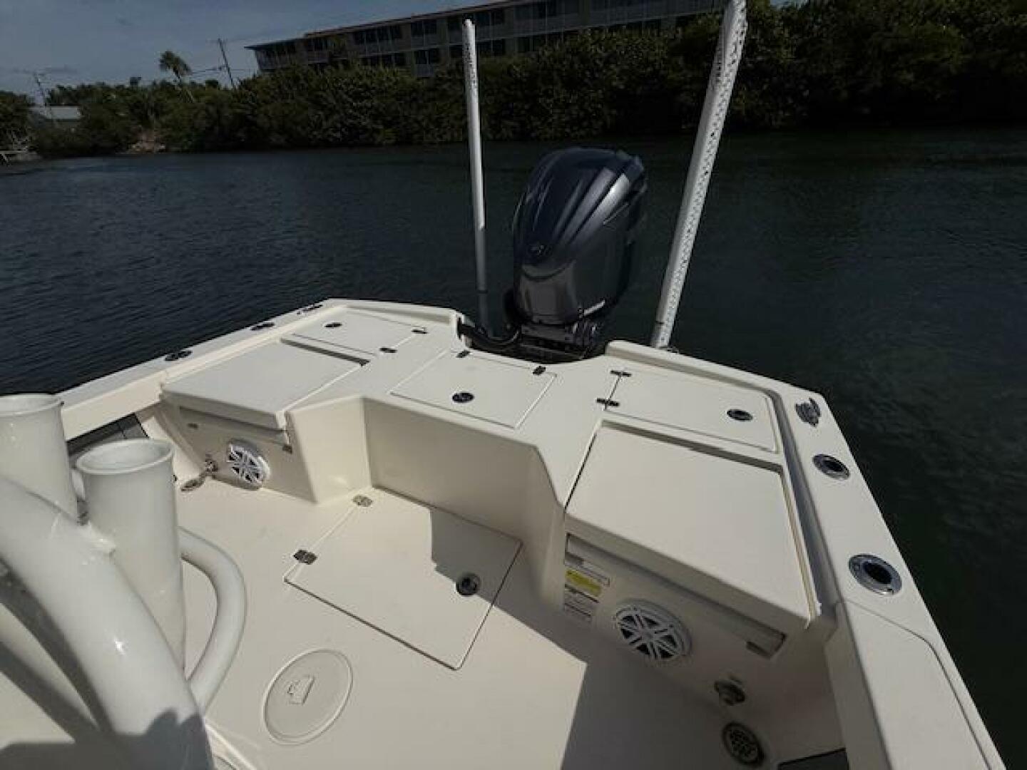 2022 Pathfinder 2500 Hybrid - Image 17