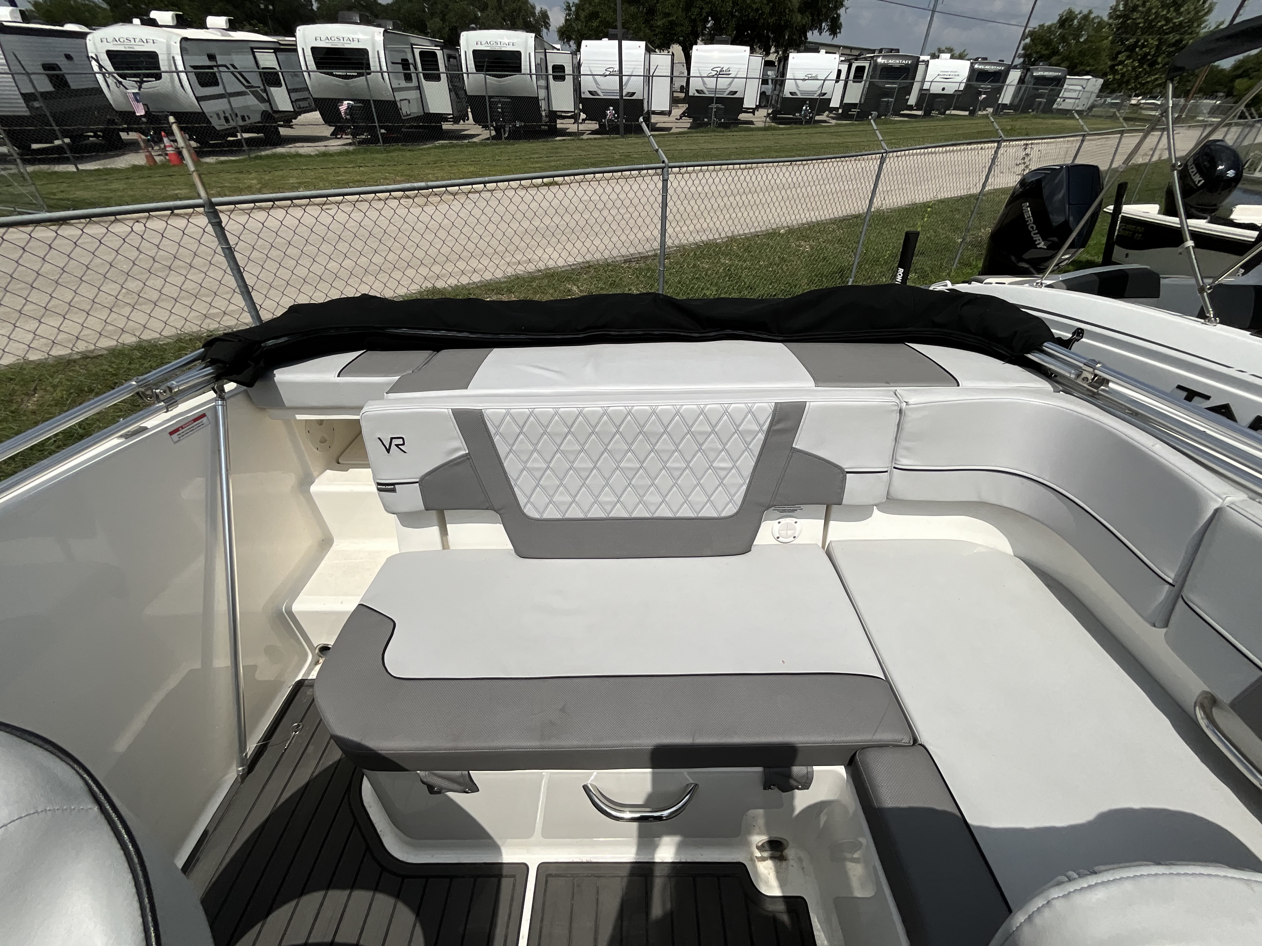 2023 BAYLINER 2023 VR5 - Image 6