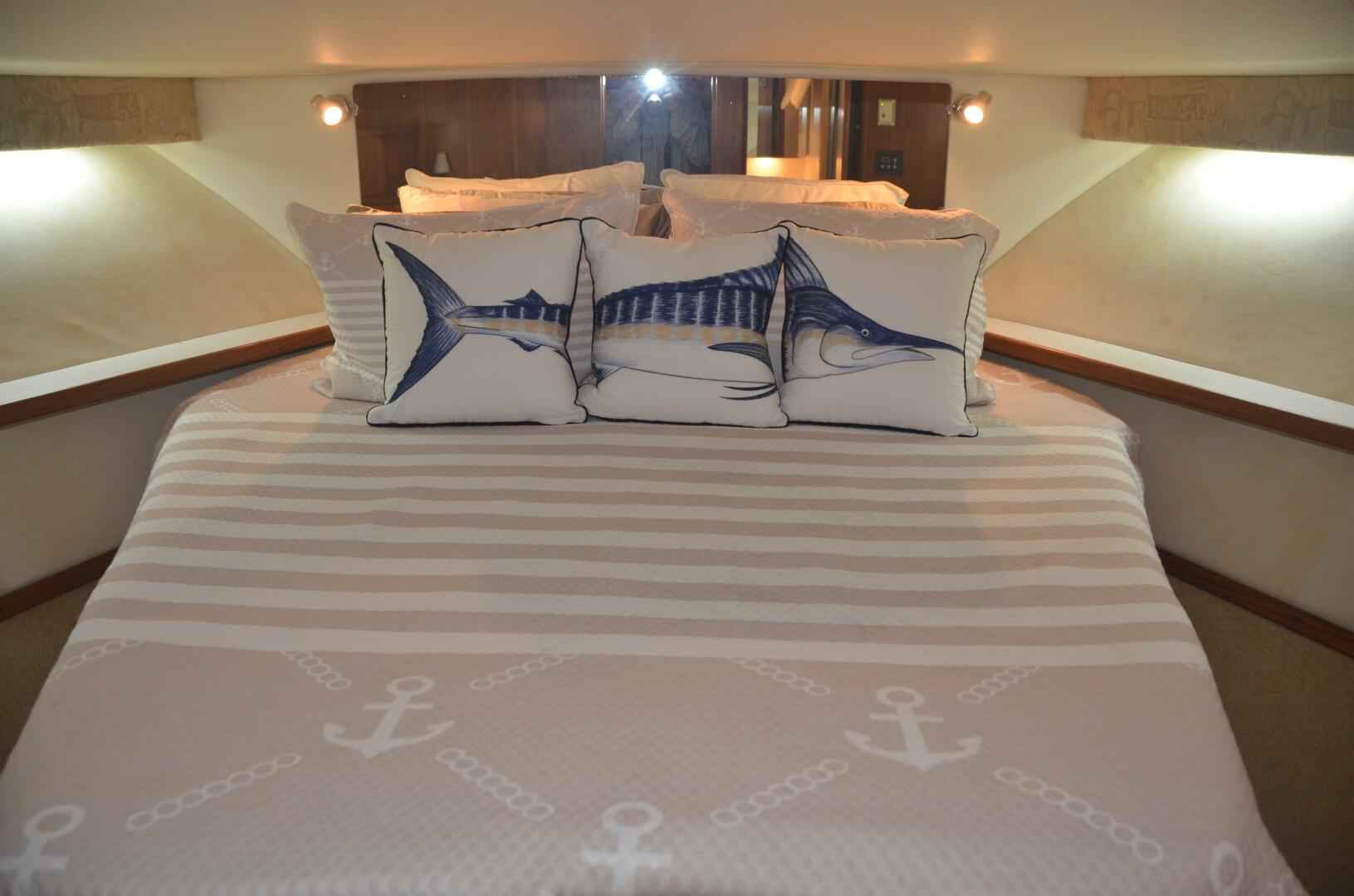 2001 Tiara Yachts 4100 Open - Image 8