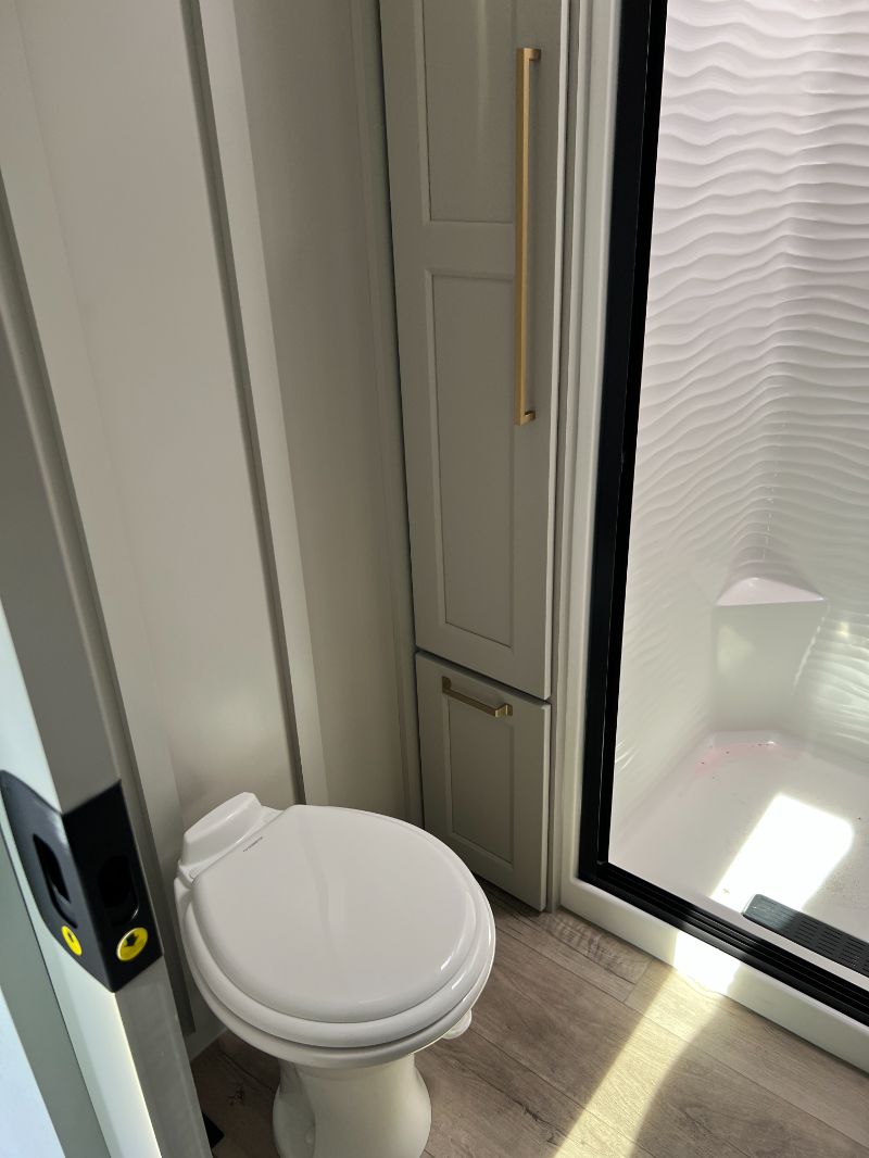 2026 Brinkley RV Model G 3250 - Image 25