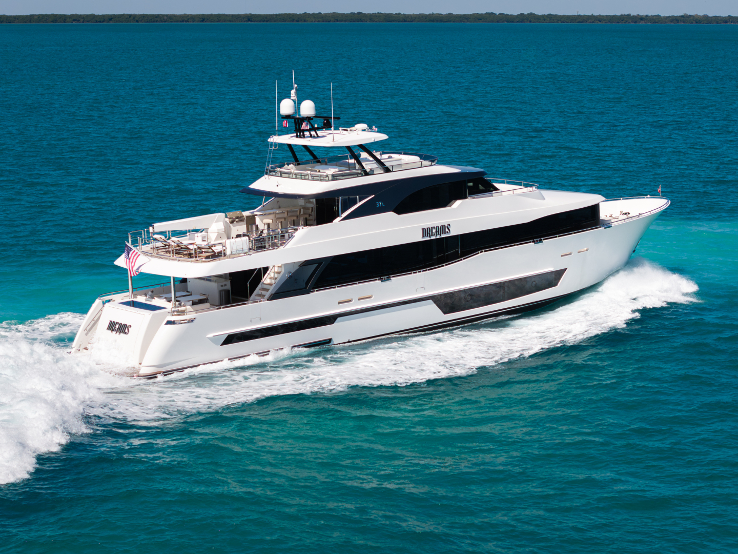2022 Ocean Alexander 37L - Image 8
