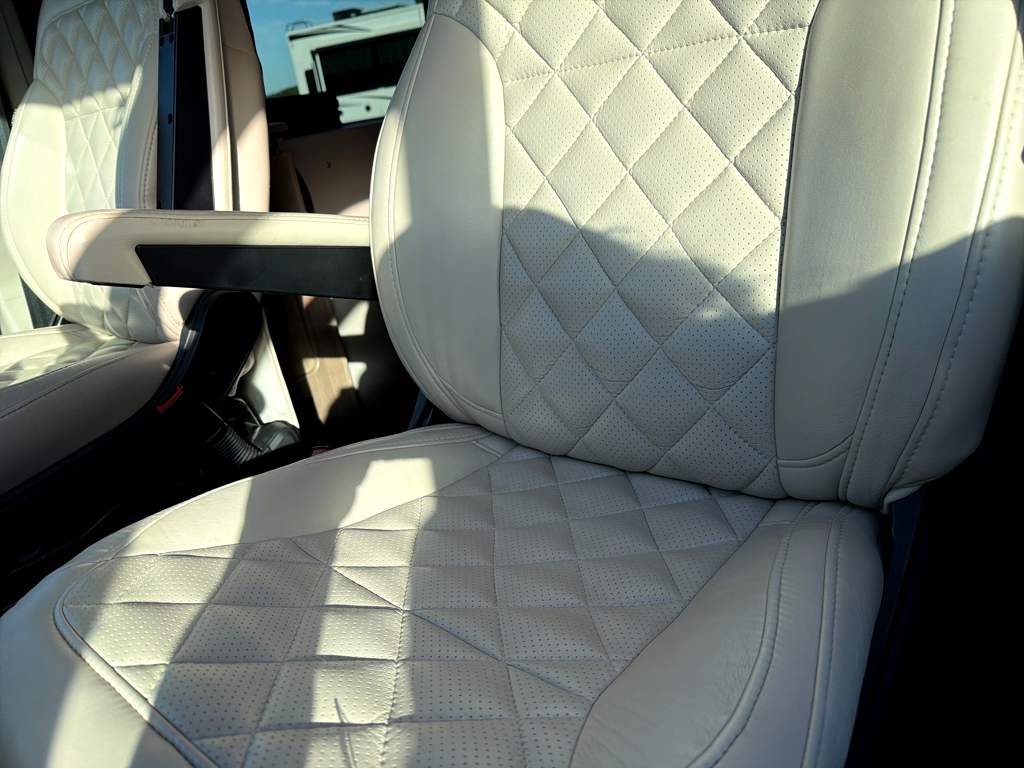 2022 ENTEGRA COACH ETHOS 20T - Image 14