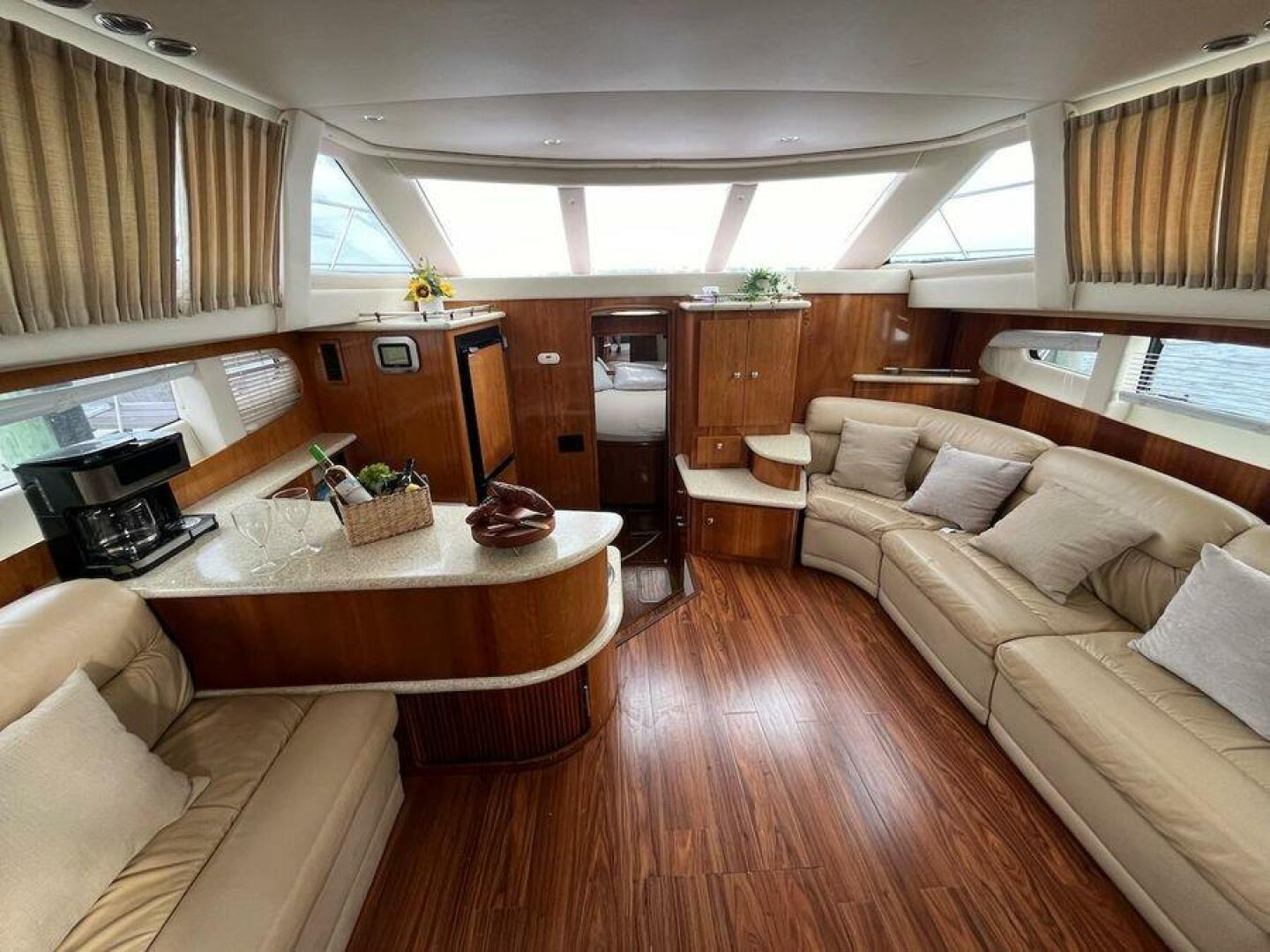 2000 Carver 396 Motor Yacht - Image 19