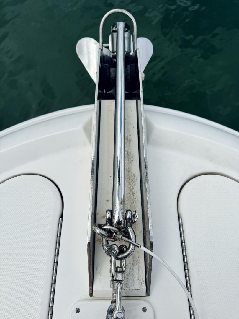 2003 Sea Ray 480 Motor Yacht - Image 12