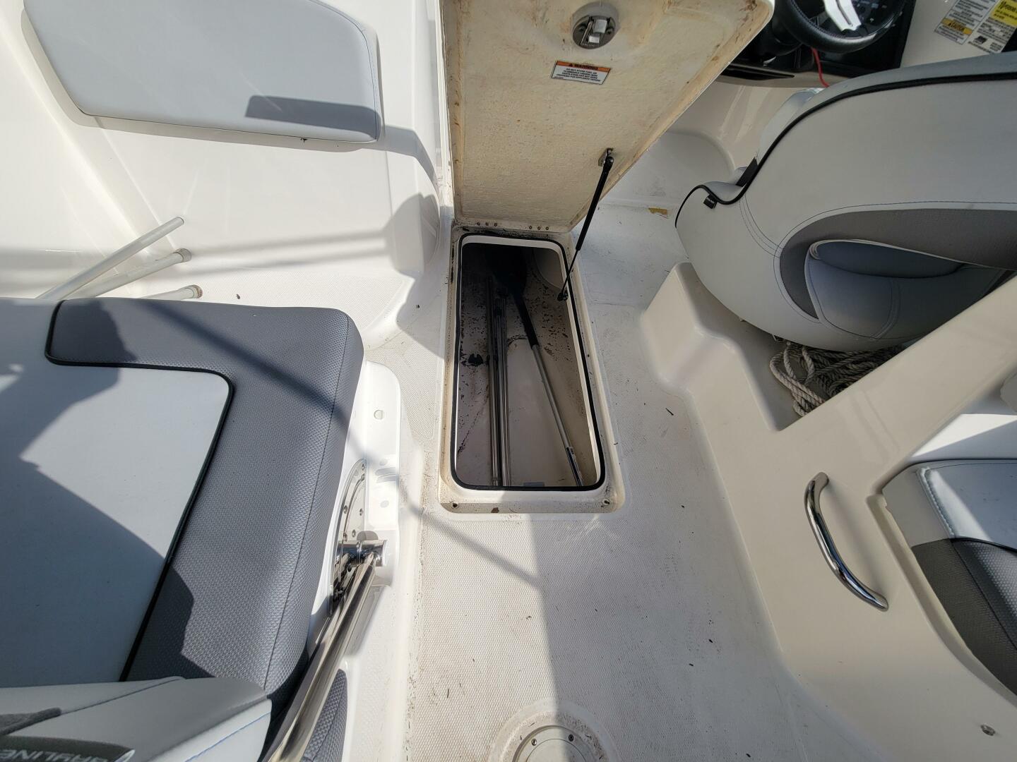 2023 Bayliner VR6 OB Base - Image 22