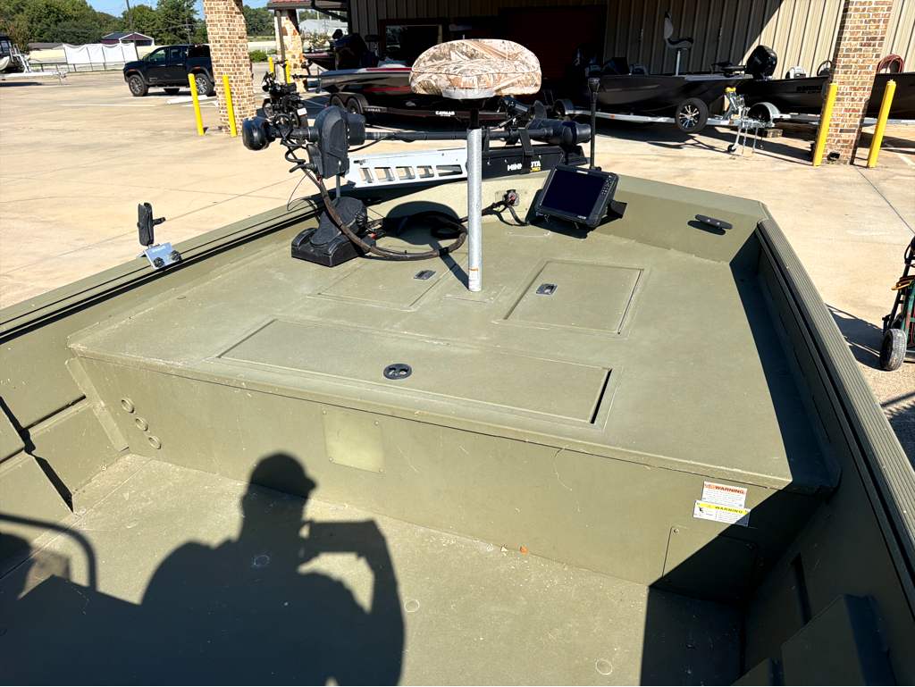 2021 LOWE ROUGHNECK 2070CC - Image 8