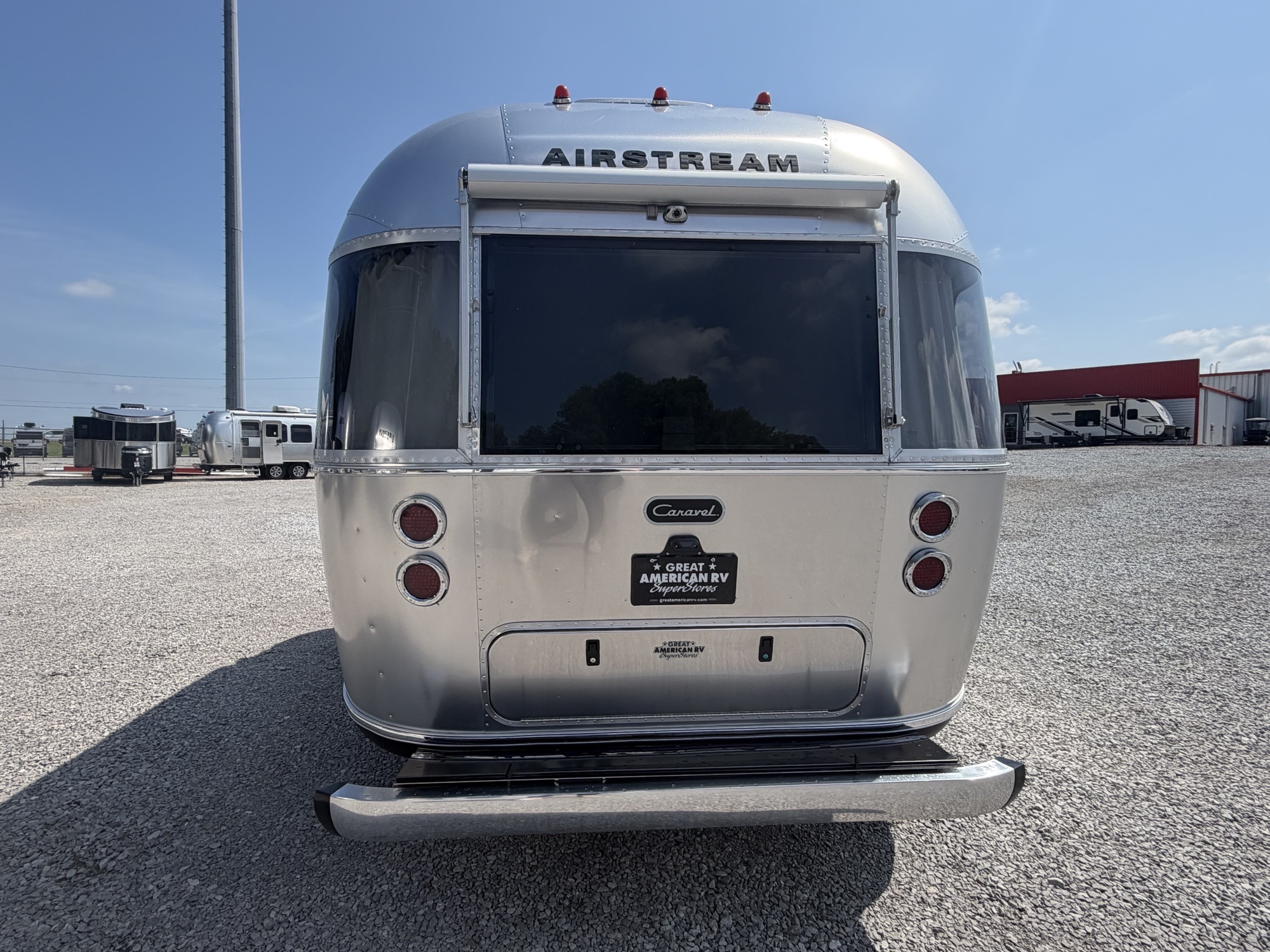 2027 AIRSTREAM CARAVEL 16RB - Image 20