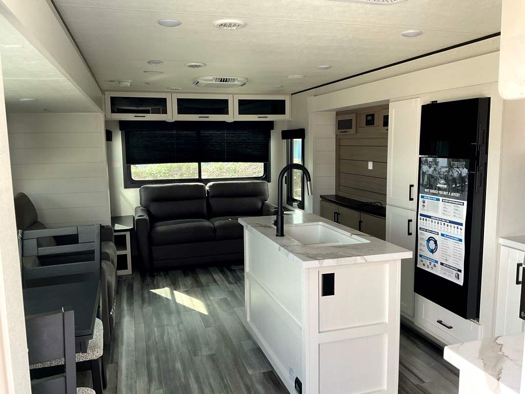 2026 JAYCO Jay Flight SLX 334 RTS  - Image 6