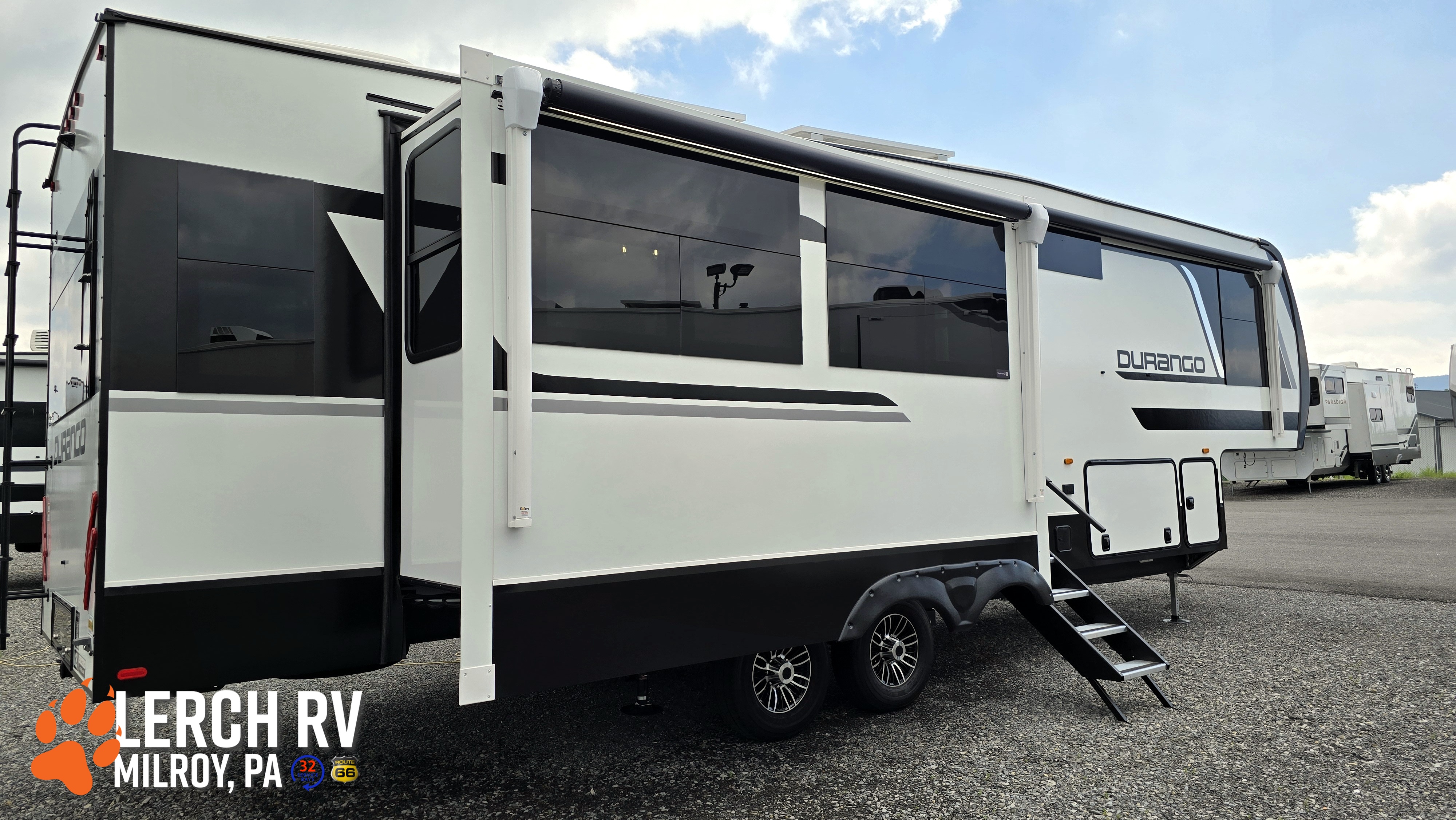 2027 KZ RV Durango D301RLT - Image 8