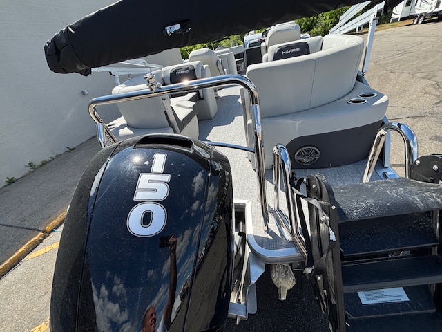 2025 HARRIS CRUISER 230 CWDH - Image 7