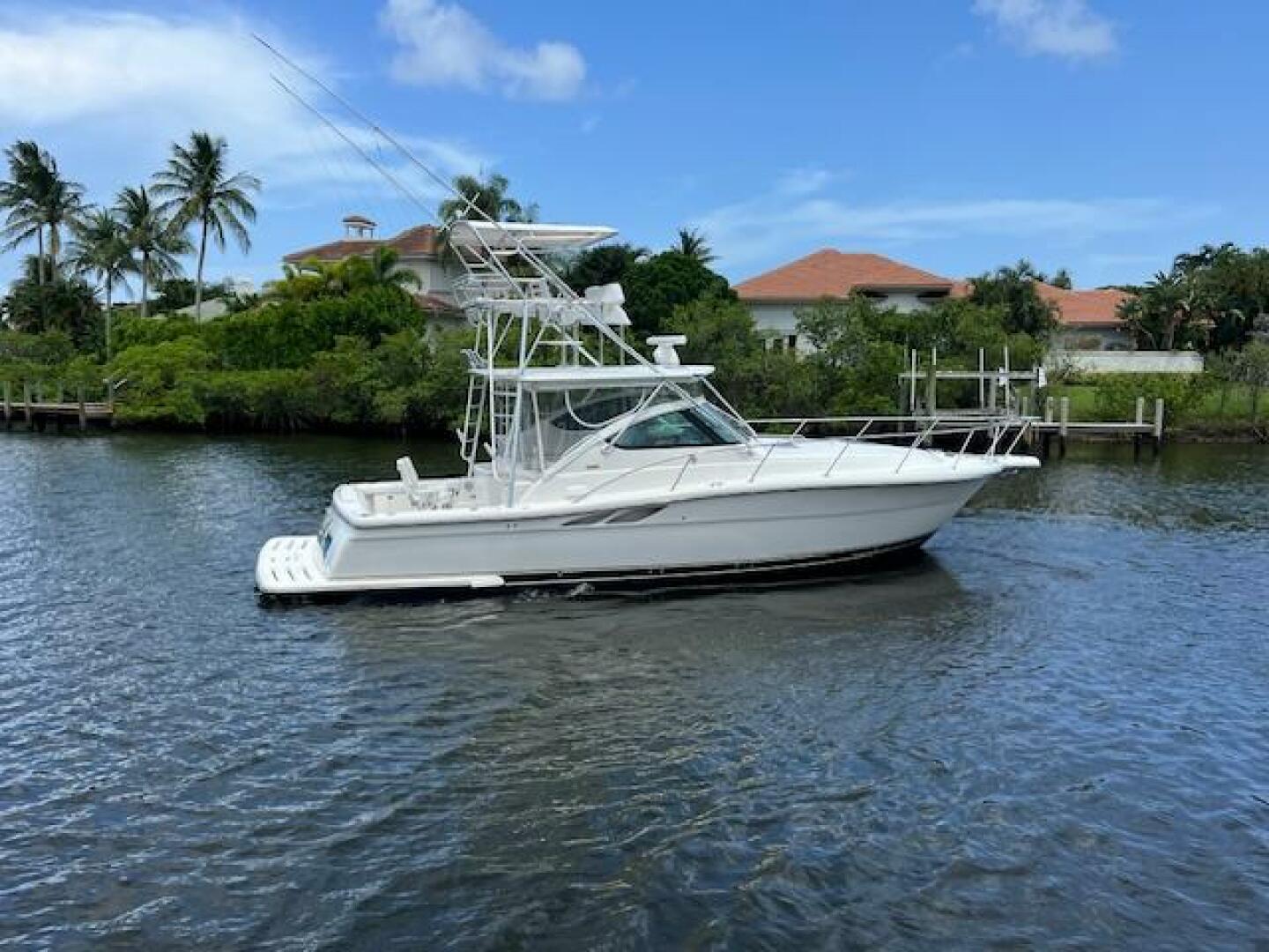 2003 Tiara Yachts 3800 Open - Image 13