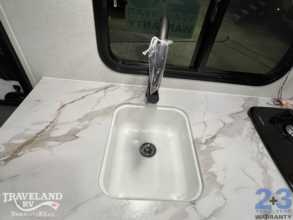 2027 Jayco Jay Feather Air SL 17BHSL - Image 17