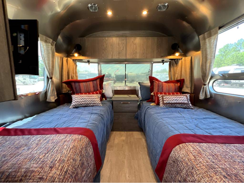 2026 AIRSTREAM STETSON + 6666 27FBT - Image 22