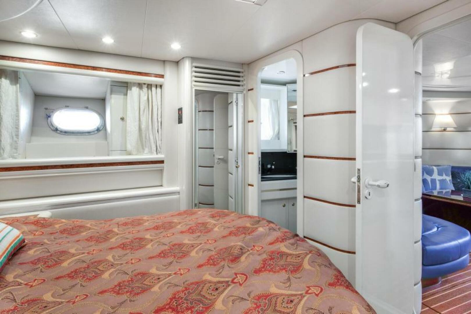 1998 Baia Sports Cruiser - Image 23