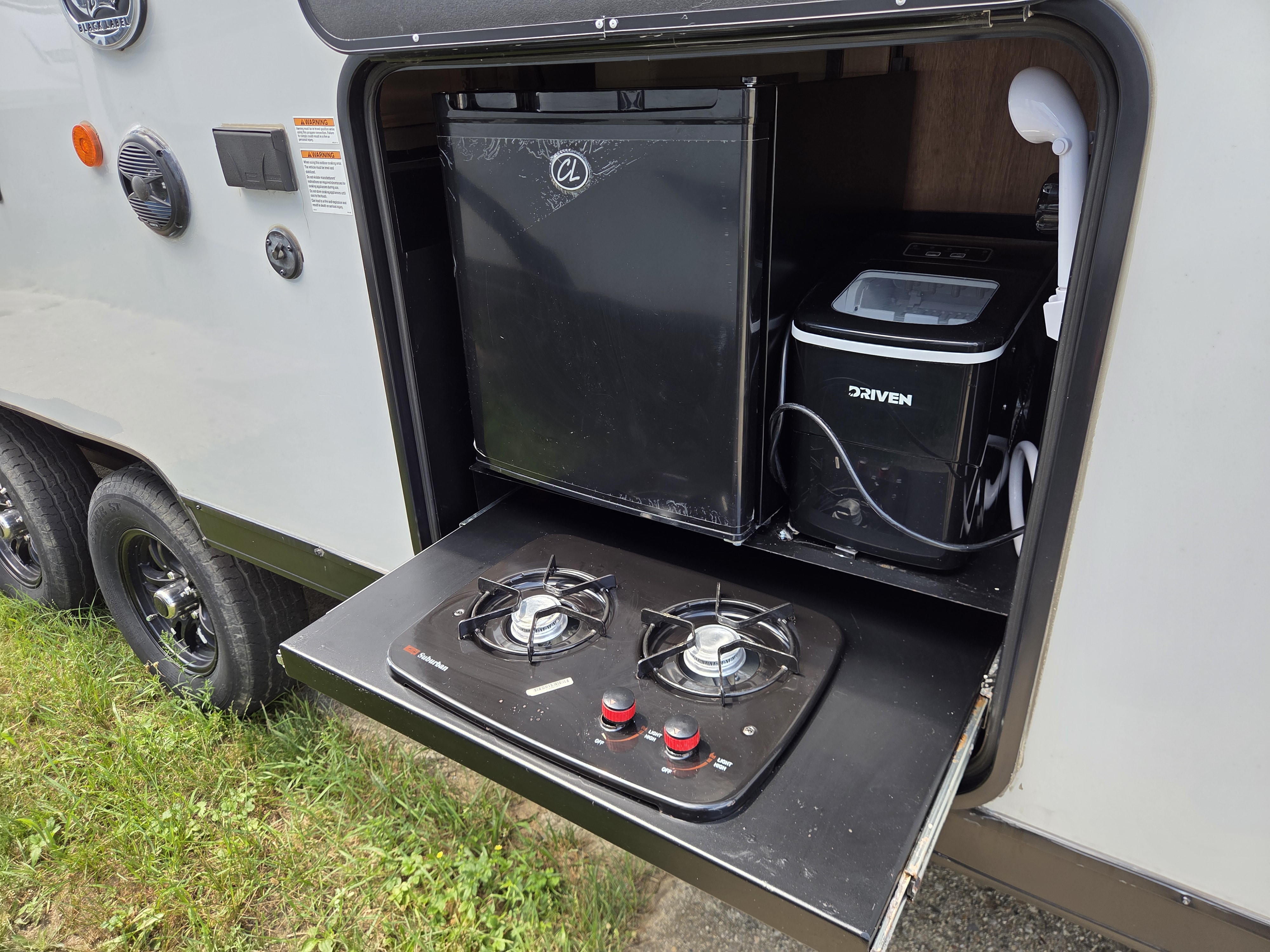 2022 Forest River Cherokee Grey Wolf 26MBRRBL - Image 3