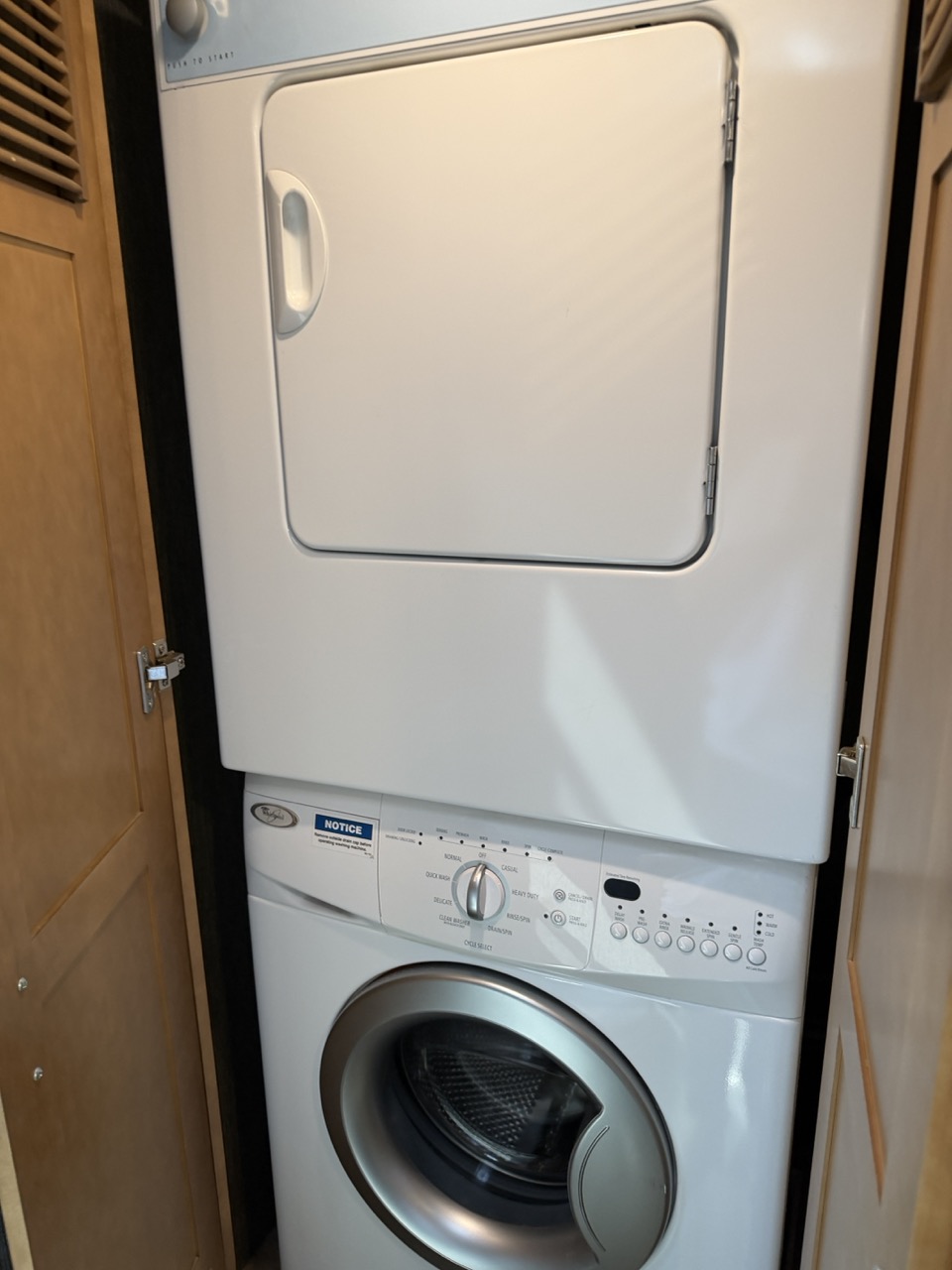 2015 Newmar Ventana 3636 - Image 22