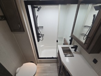 2021 GRAND DESIGN SOLITUDE 310GK - Image 21
