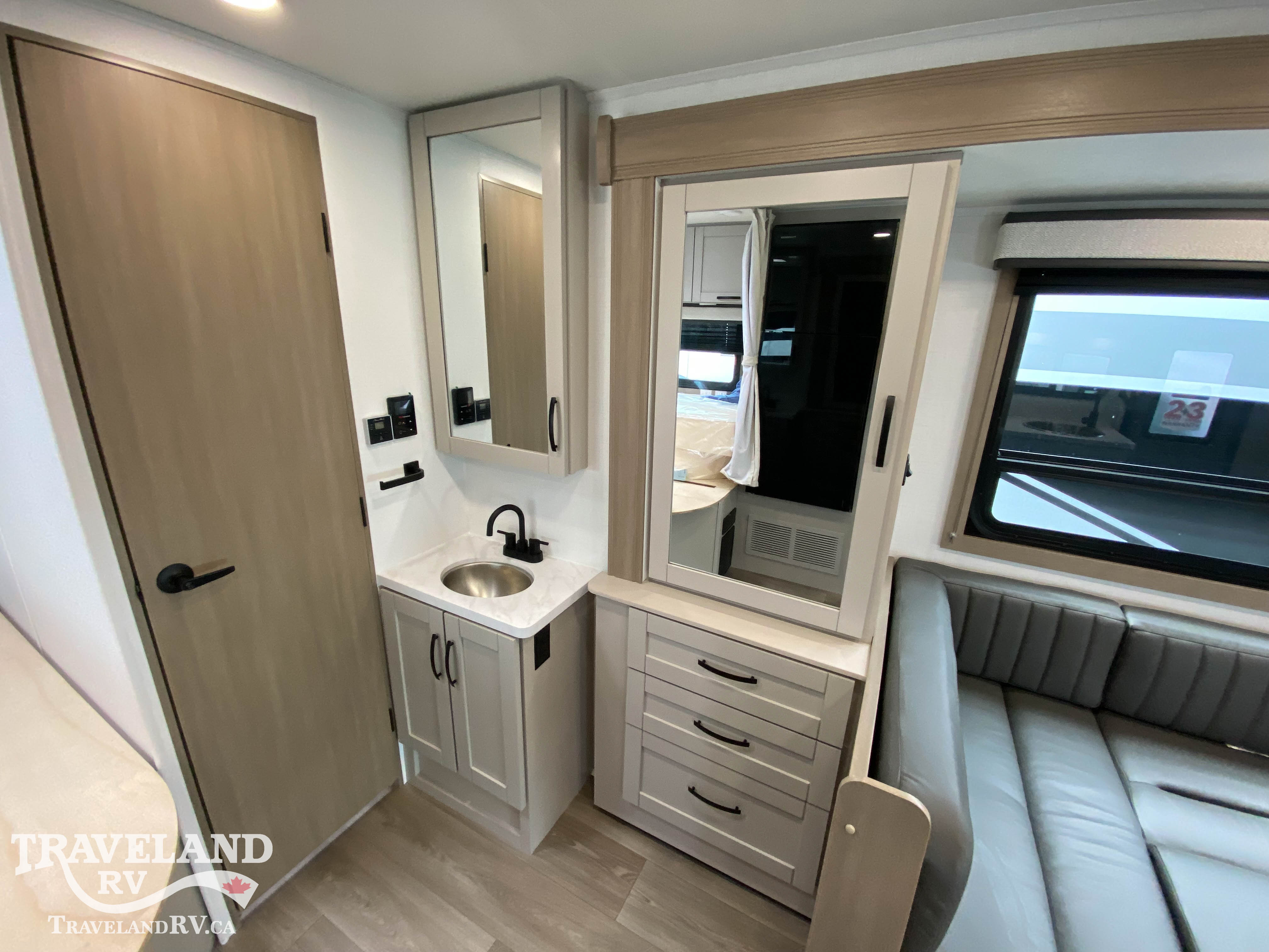 2027 Entegra Coach Odyssey SE 22A - Image 11