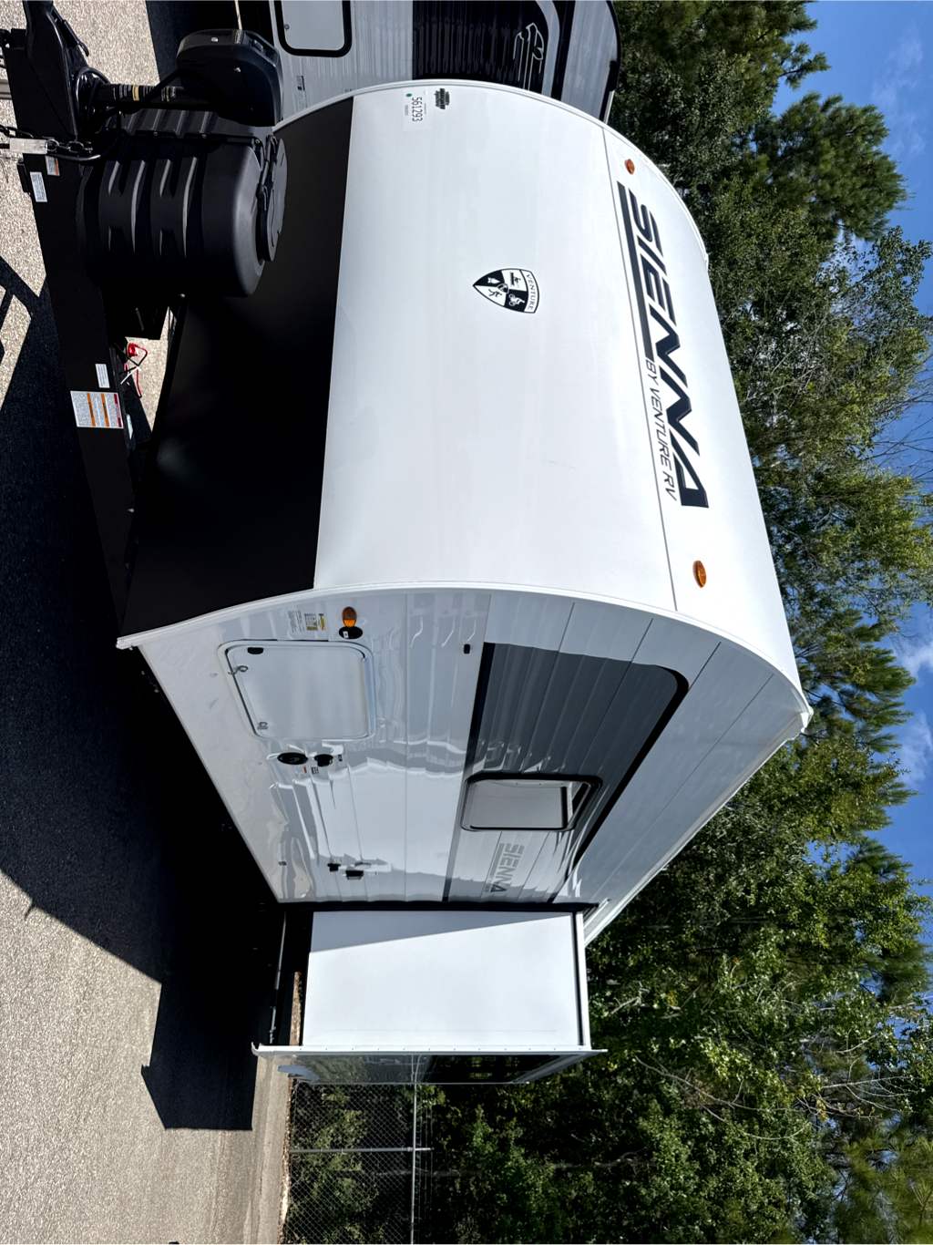 2027 VENTURE RV SIENNA 311VDB - Image 2