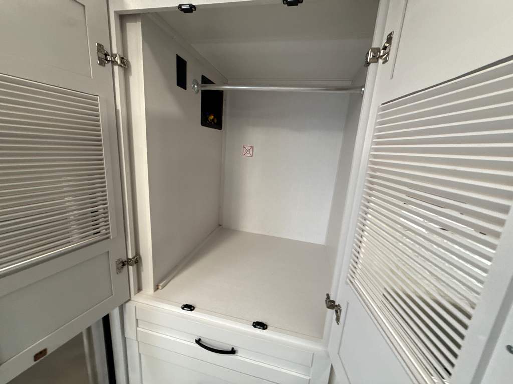 2026 JAYCO PRECEPT 34G - Image 21