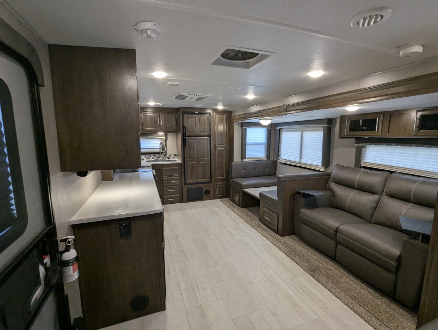 2021 Forest River Rockwood Ultra Lite 2902SW - Image 25