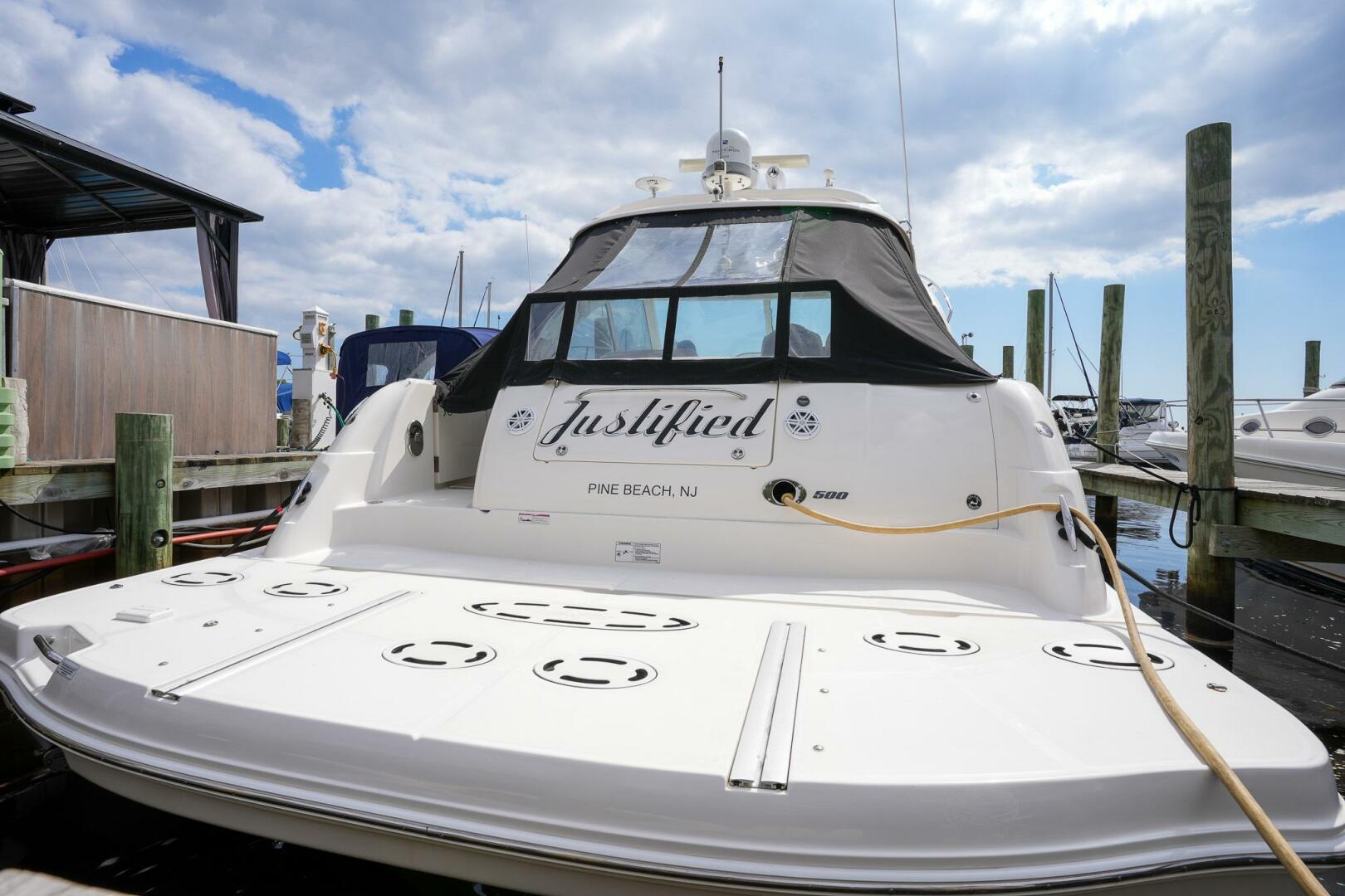 2010 Sea Ray 500 Sundancer - Image 6