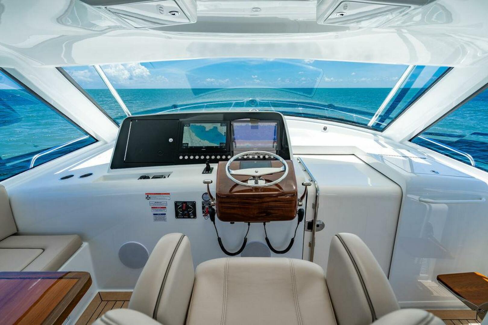 2023 Hatteras GT45X - Image 20