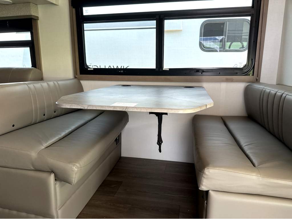 2027 ENTEGRA COACH ODYSSEY 30Z - Image 13