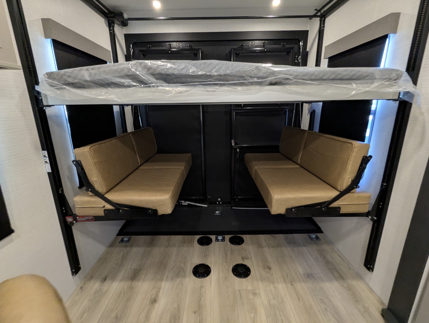2026 Forest River Stealth 3300 - Image 21