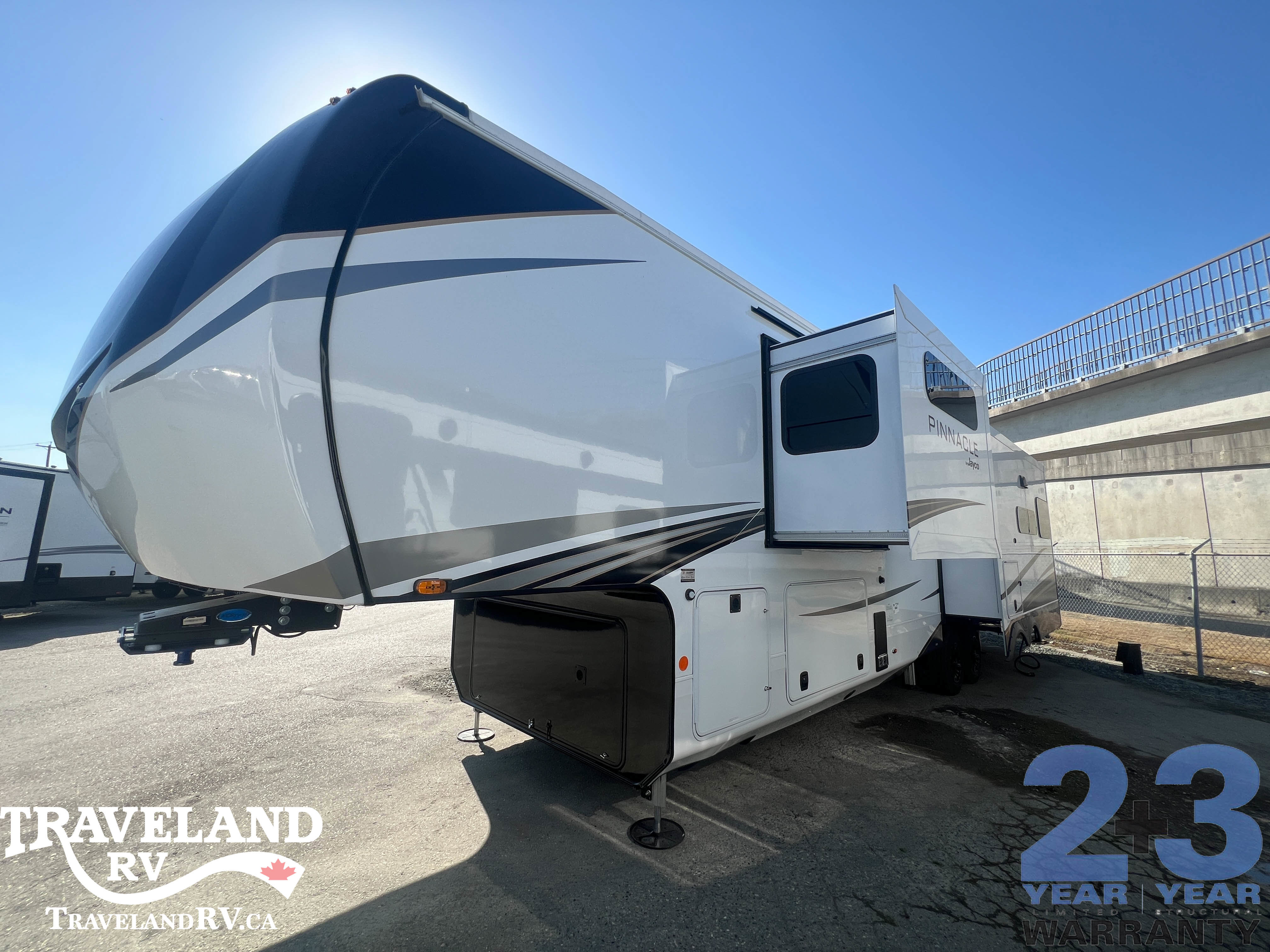 2026 Jayco Pinnacle 36FBTS - Image 3