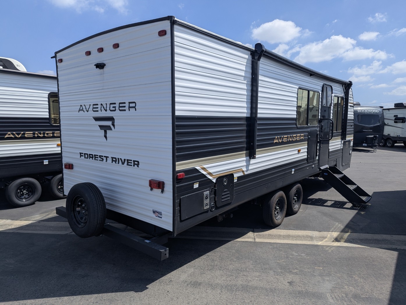 2027 Forest River Avenger 25RBS - Image 5