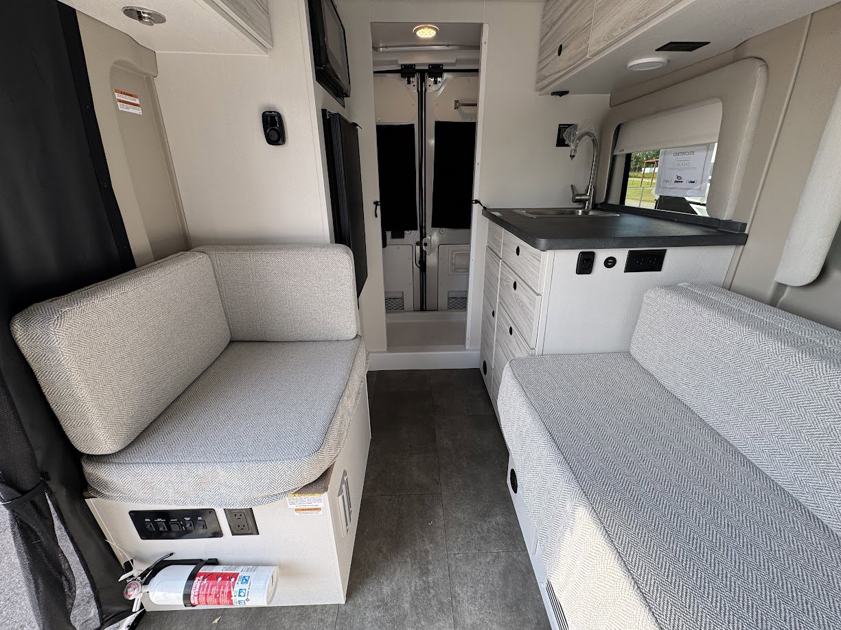 2026 JAYCO COMET 18C - Image 7