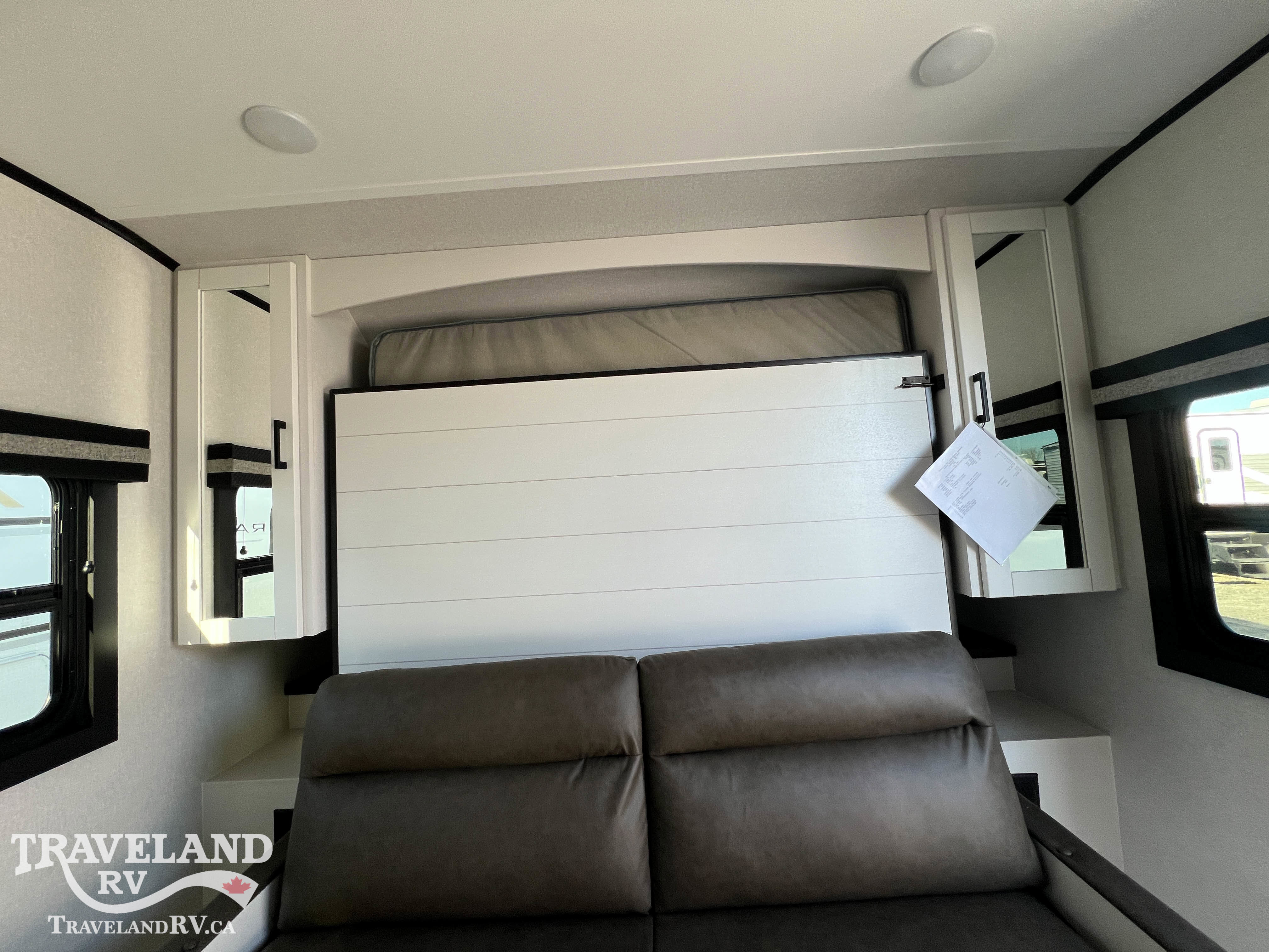 2026 Highland Ridge Range Lite 211RKM - Image 10