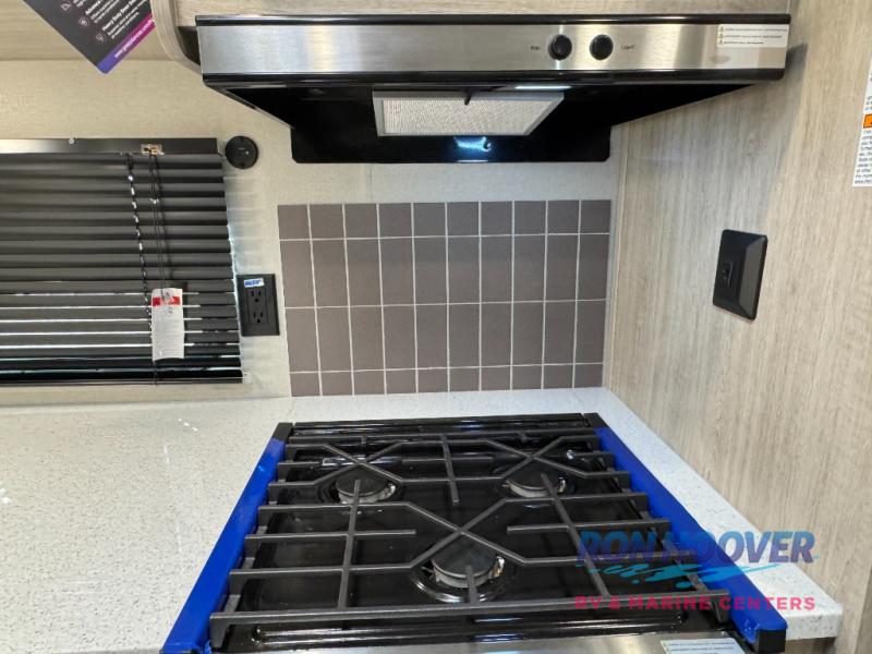 2026 COACHMEN 333DORM - Image 40