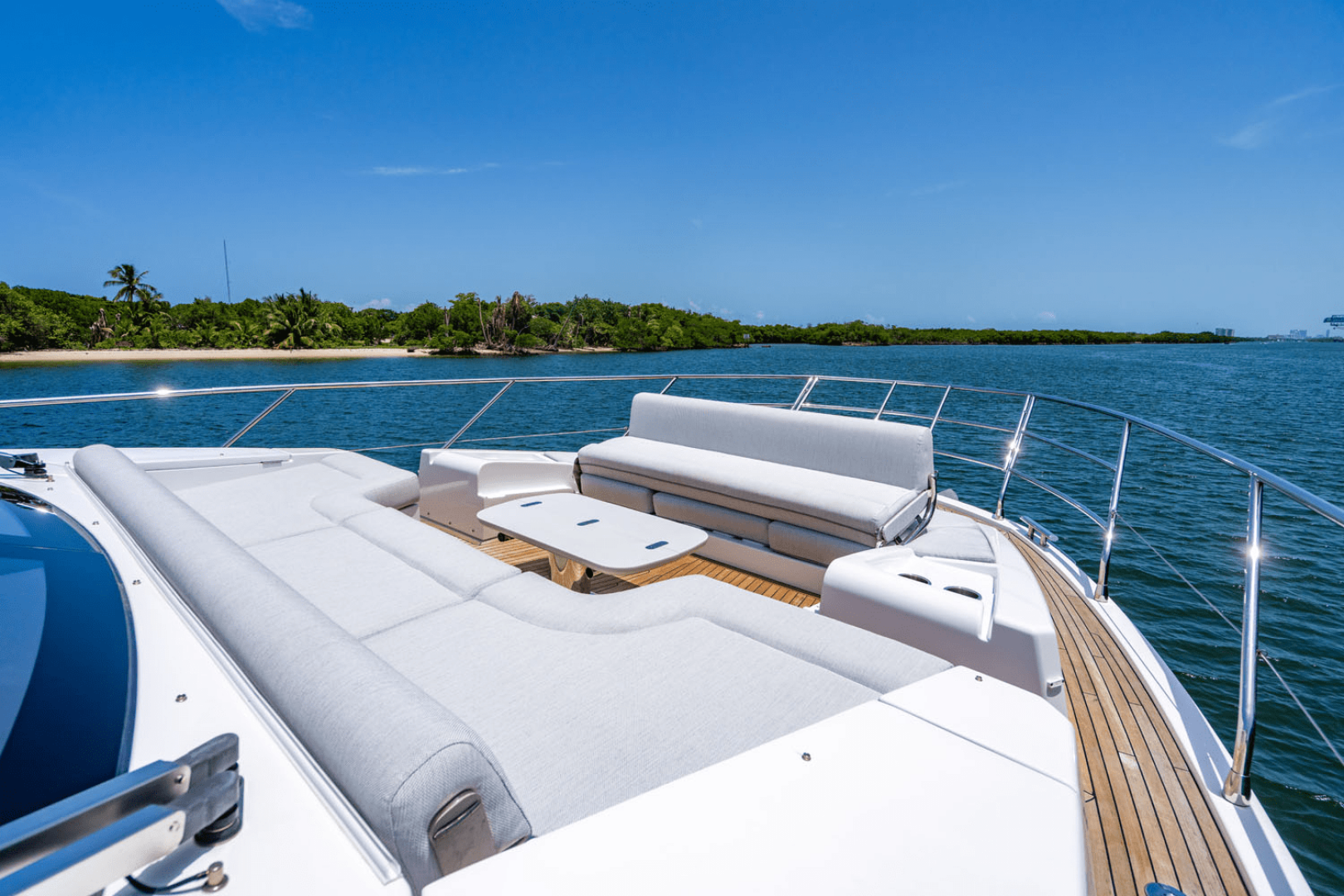 2024 Azimut 60 FLY - Image 71