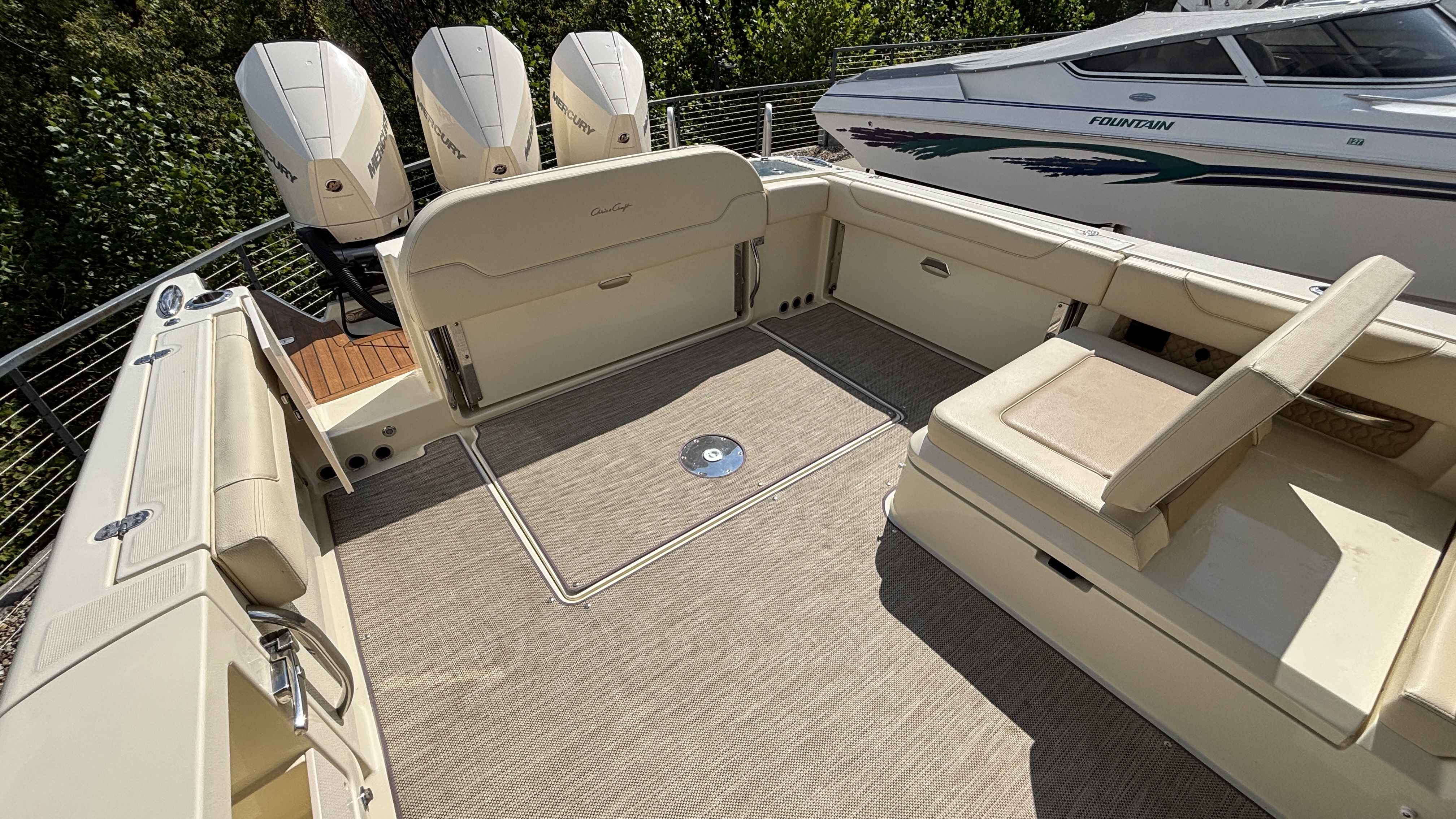2021 Chris Craft 35 Calypso - Image 13