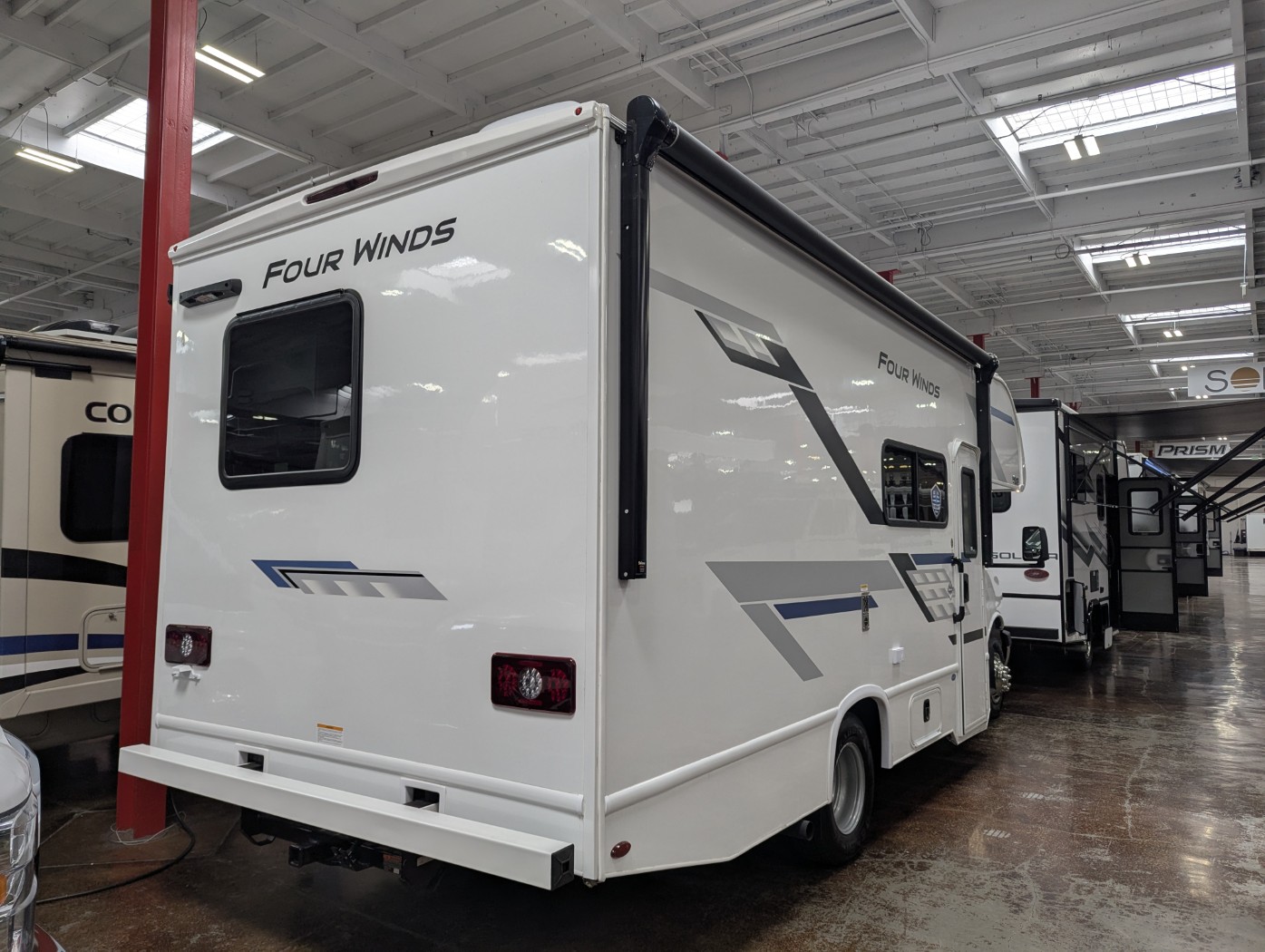 2027 Thor Motor Coach Four Winds 22Z - Image 4