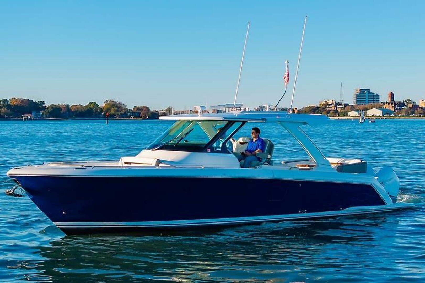 2023 TIARA YACHTS TIARA YACHTS 38 LS Base - Image 46