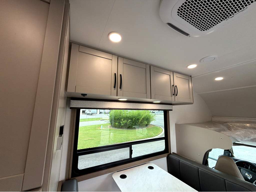 2027 JAYCO REDHAWK SE 22C - Image 29