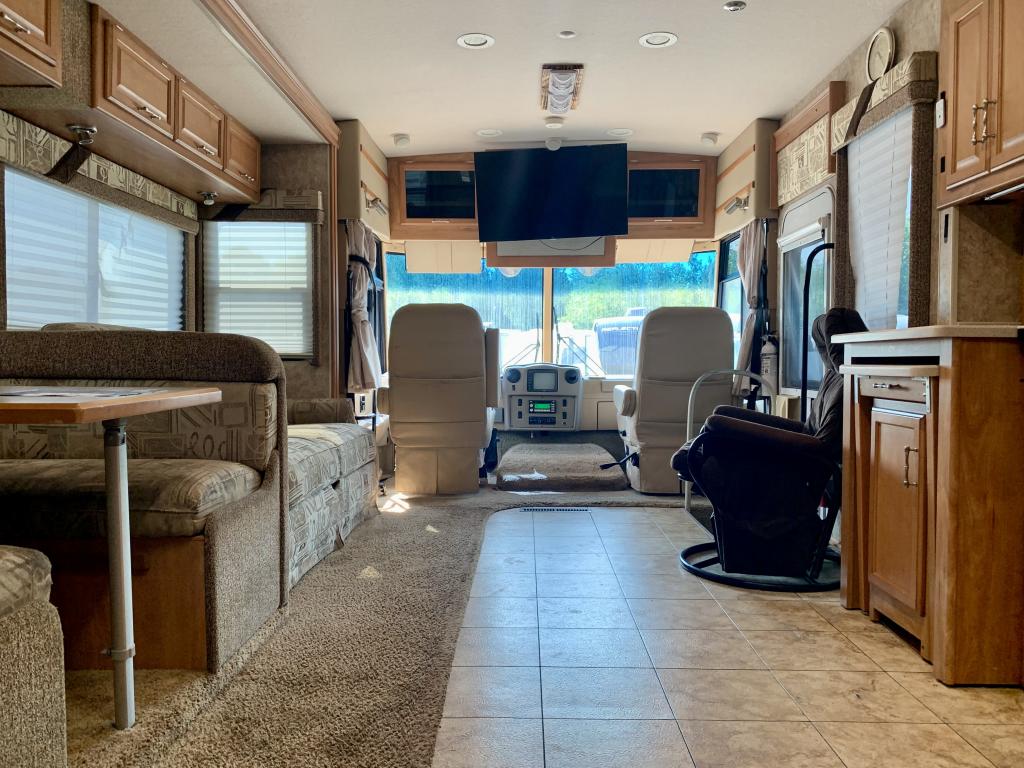 2007 WINNEBAGO VOYAGE 35A FORD - Image 8