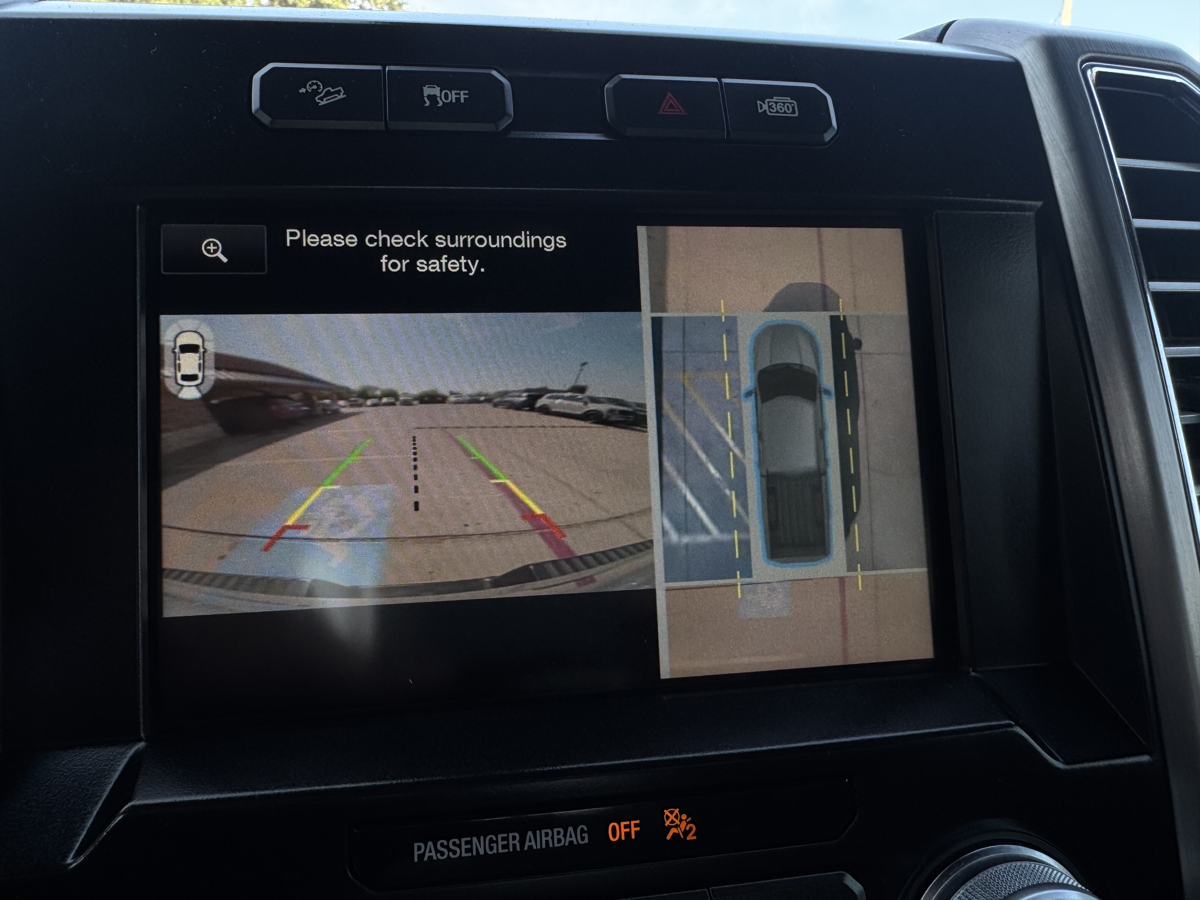 2015 Ford F150 Pickup Crew Cab Platinum 4WD - Image 19