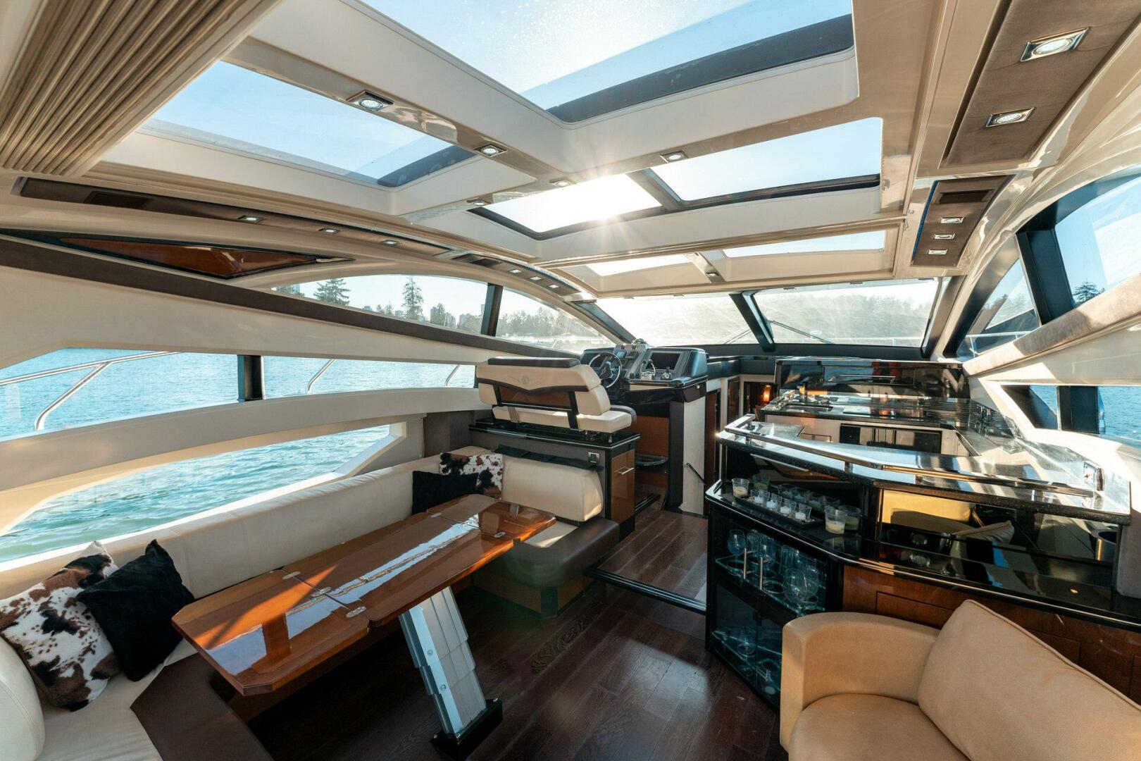 2009 Marquis - Image 70