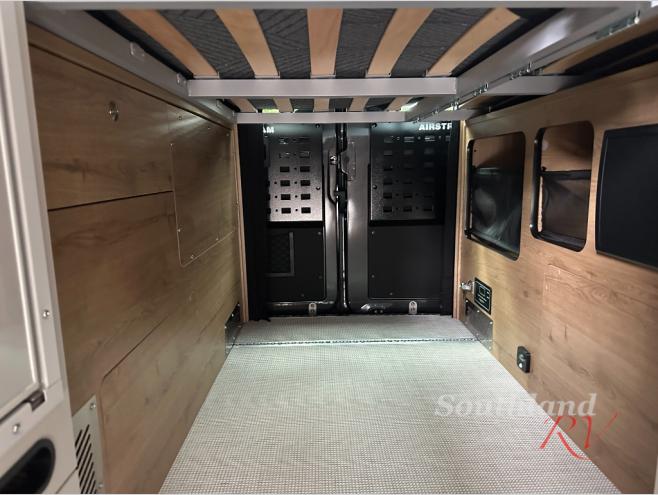 2026 Airstream Rangeline Base - Image 32
