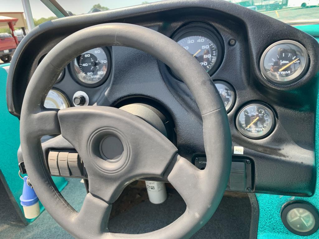 1996 TRACKER 1996 205 SPORT SF - Image 22