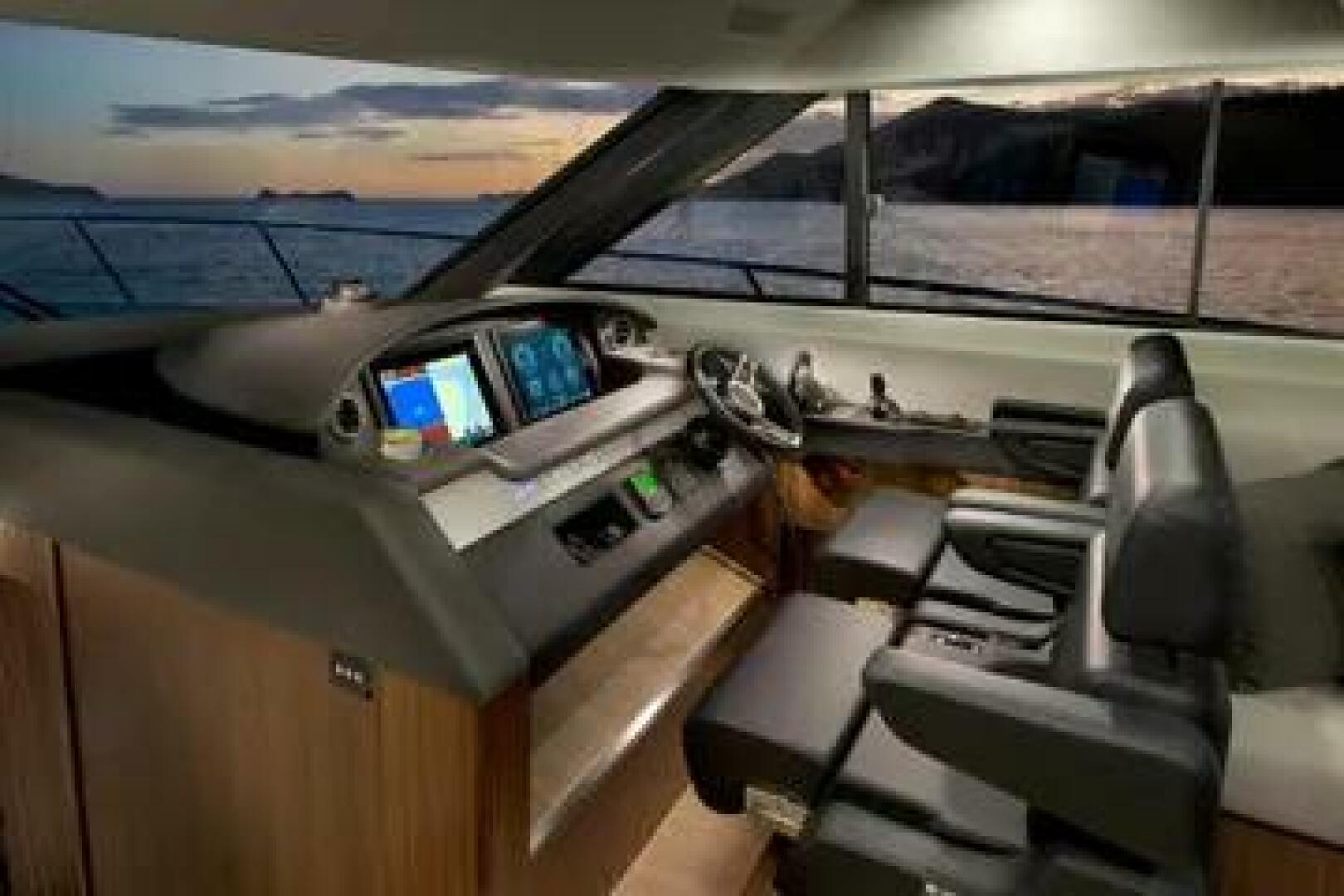 2015 Riviera Riviera 6000 Sport Yacht Base - Image 12