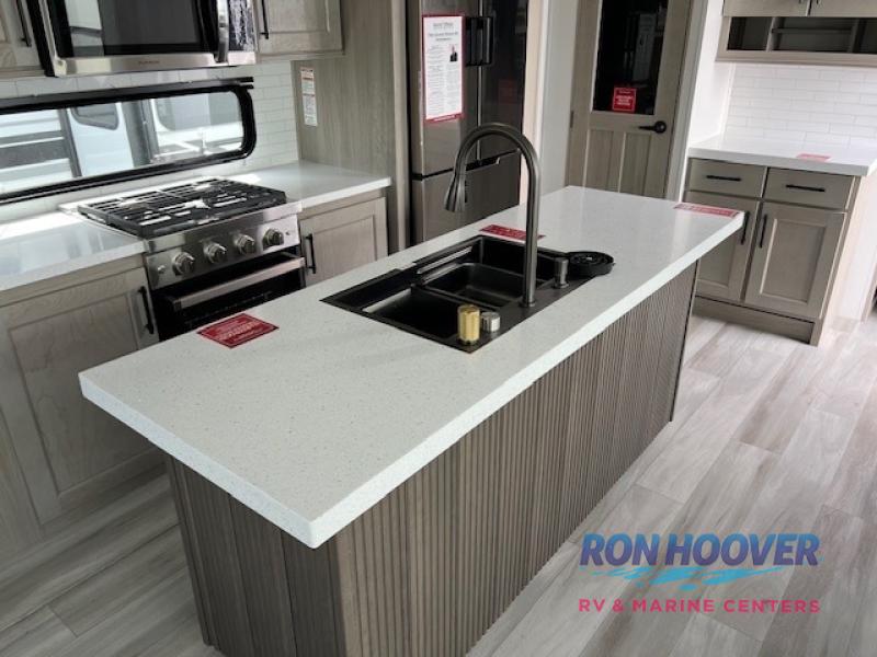 2025 GRAND DESIGN 3503GK - Image 3