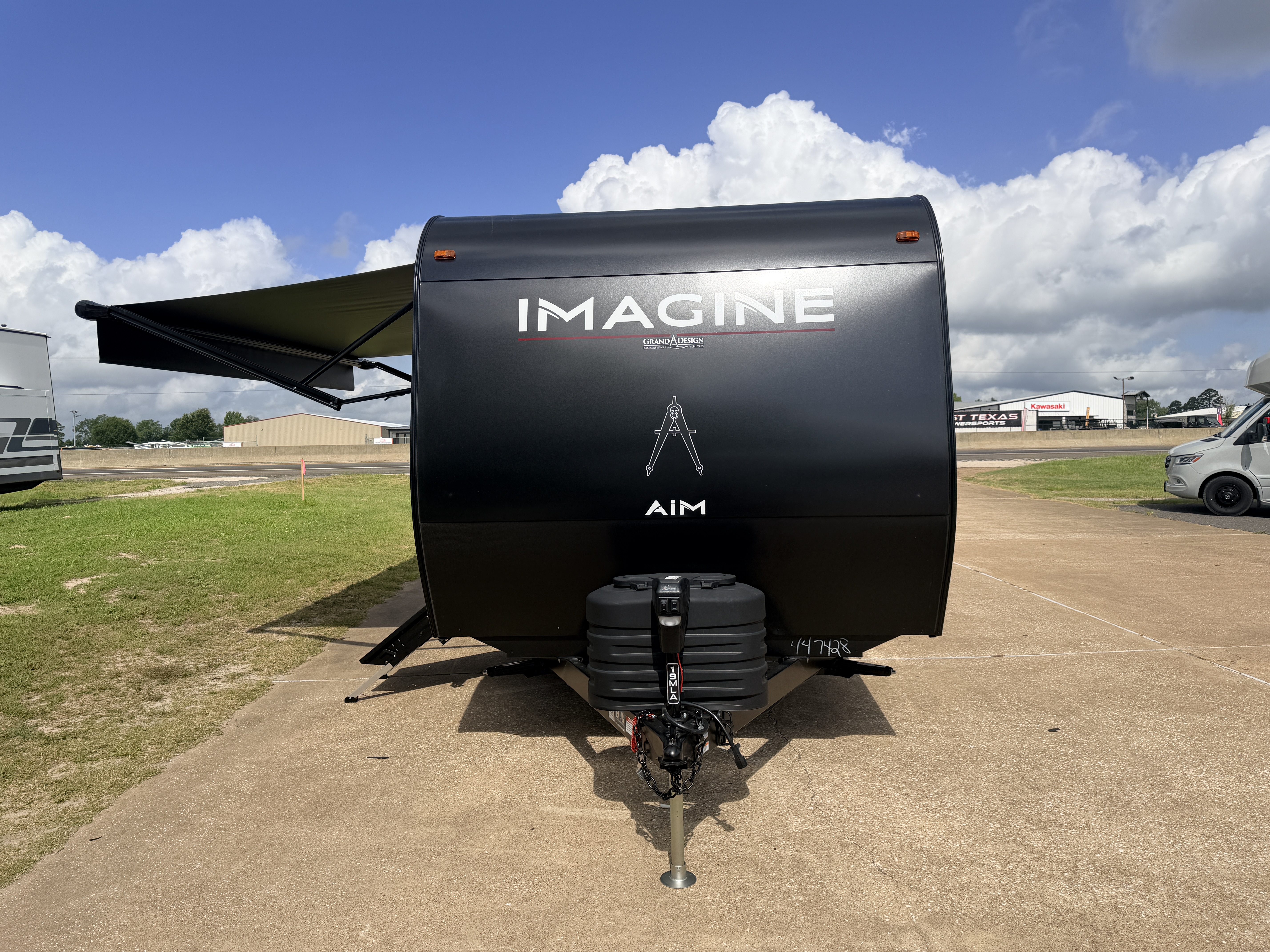 2027 Grand Design Imagine AIM 19MLA - Image 2